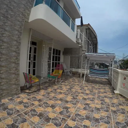 La casita de max y tim apt 202